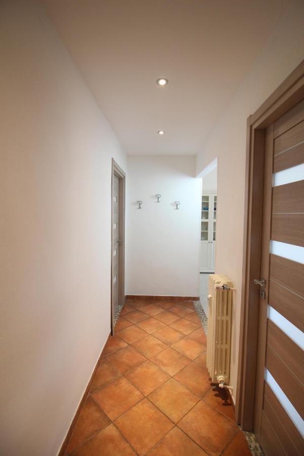 Lovely Panoramic View Apartment - Affitti Brevi Italia أَويستا المظهر الخارجي الصورة